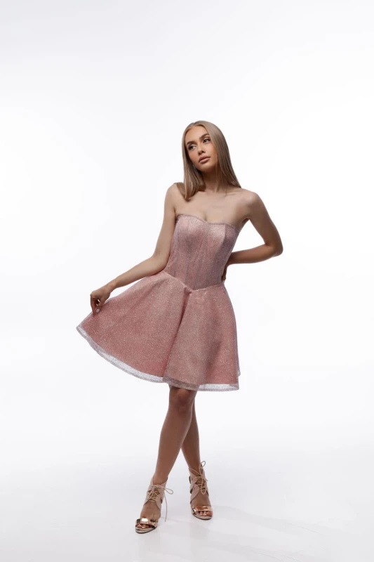 Różowa sukienka rozkloszowana - Szarecka.com