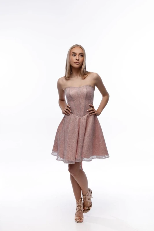 Różowa sukienka rozkloszowana - Szarecka.com