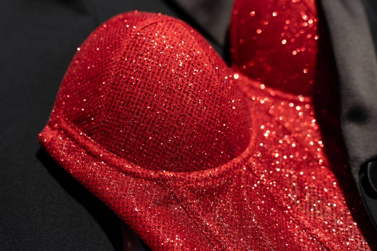 Andrzejki – magia wieczoru i gorsety w roli głównej